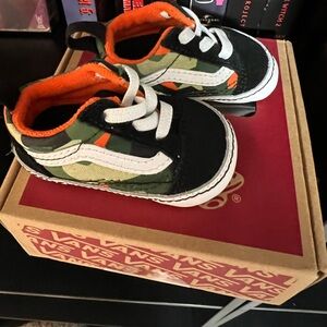 Baby Vans crib shoes